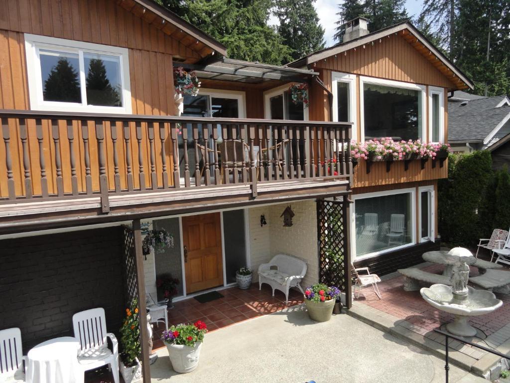 Mountain Bed & Breakfast North Vancouver Bagian luar foto