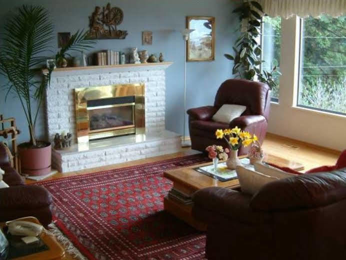 Mountain Bed & Breakfast North Vancouver Bagian luar foto